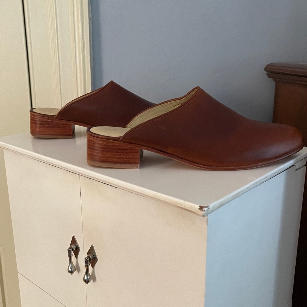 Nisolo Mariella mules